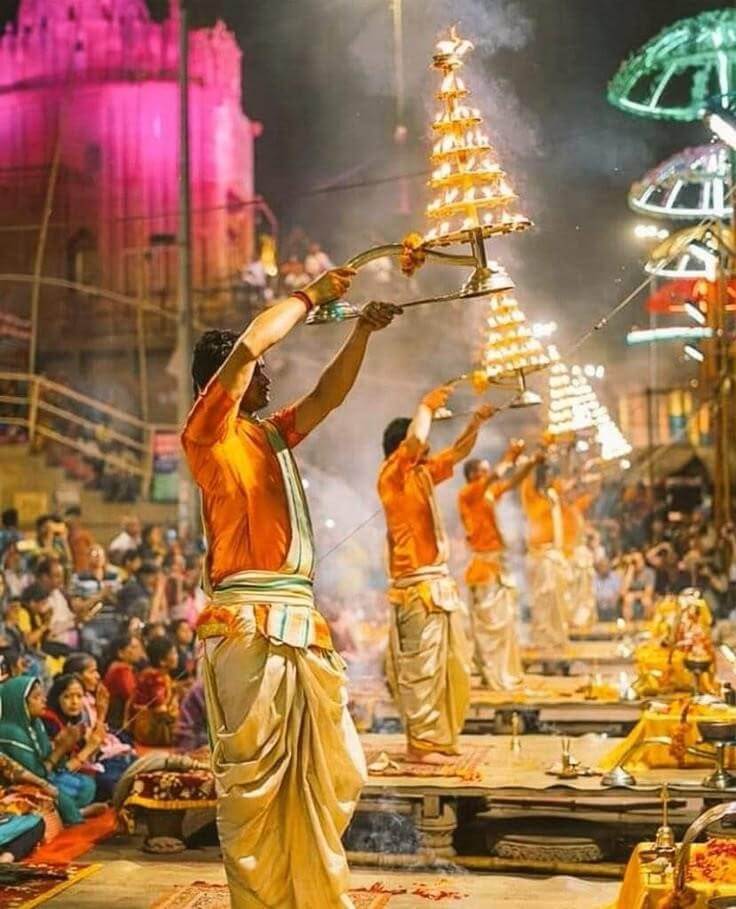 Ganga Aarti on Dev Diwali